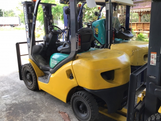ขายรถโฟล์คลิฟท์ โคมัตสุ Forklifts Komatsu 2.5ตัน รุ่นใหม่ เครื่องยนต์เบนซิน เสา3เมตร สไลด์ชิพ สภาพพร้อมใช้