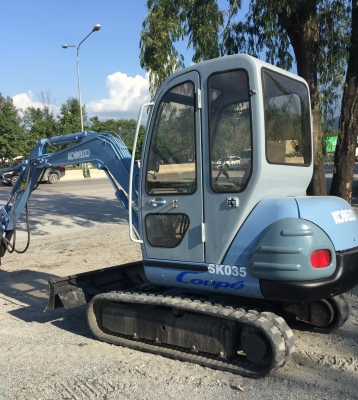 ขายครับรถขุดเล็กจากญี่ปุ่นไม่เคยใช้งานในไทยT.0894071471