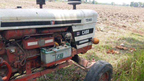 รถไถเดวิด บราวน์73แรงม้า