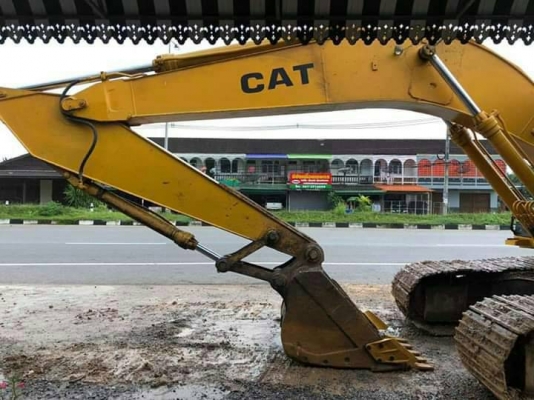 ขายรถแบคโฮ CAT B200B ราคา 450000