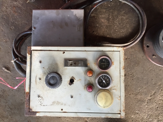 ขายไดปั่นไฟ ขนาด 10 Kw ยี่ห้อ ฟอร์ค (super folk) พร้อมตู้ AVR สภาพพร้อมใช้งาน