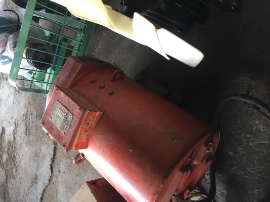 ขายไดปั่นไฟ ขนาด 10 Kw ยี่ห้อ ฟอร์ค (super folk) พร้อมตู้ AVR สภาพพร้อมใช้งาน