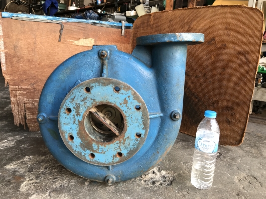 ขายหัวปั๊มน้ำหอยโข่ง PACO by Groundfos made in USA. ใบพัดทองเหลือง ขนาดเข้า 4นิ้ว ออก 3นิ้ว โครงสร้างแข็งแรงมาก (ของเดิมใส่กับมอเตอร์ 25HP. 1450rpm.) สภาพสวย หมุนนิ่ม พร้อมใช้งาน ขายหัวปั๊มน้ำหอยโข่ง PACO by Groundfos made in USA. ใบพัดทองเหลือง ขนาดเข้า 4นิ้ว ออก 3นิ้ว โครงสร้างแข็งแรงมาก (ของเดิมใส่กับมอเตอร์ 25HP. 1450rpm.) สภาพสวย หมุนนิ่ม พร้อมใช้งาน