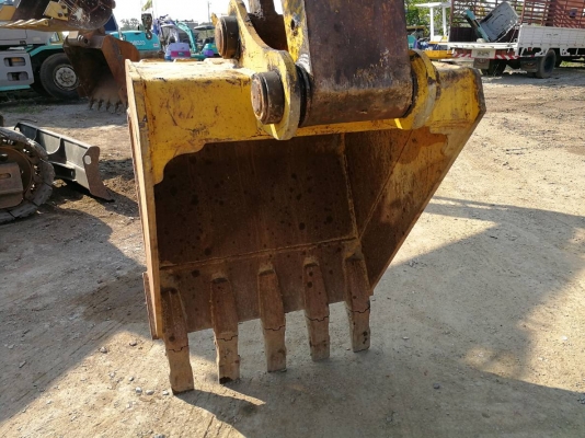 ขาย!! >>> Komatsu Pc130 รุ่น 7 สภาพพร้อมลุยงาน มีลายหัวเจาะ <<<  เบอร์ติดต่อ 098-7155789 086-4631102