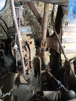 ขายถูกอีสุสี่ล้อกลางเเอลฟินเป็นดั้ม สนใจ0869127054