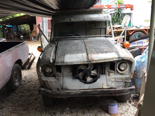 ขายถูกอีสุสี่ล้อกลางเเอลฟินเป็นดั้ม สนใจ0869127054