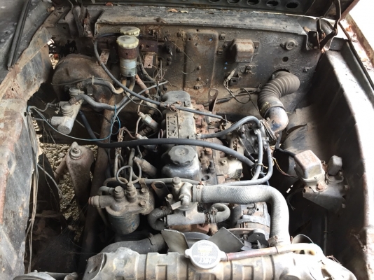 ขายถูกอีสุสี่ล้อกลางเเอลฟินเป็นดั้ม สนใจ0869127054