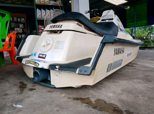 เจ็ตสกียามาฮ่าเครื่องดี พร้อมเล่น (เครื่อง650) เจ็ตสกียามาฮ่าเครื่องดี พร้อมเล่น (เครื่อง650)