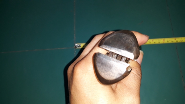ขายคีมตัดหัวตะปูตราตีน FOOTPRINT MADE IN ENGLAND.งานเก่าสภาพดี ขายคีมตัดหัวตะปูตราตีน FOOTPRINT MADE IN ENGLAND.งานเก่าสภาพดี
