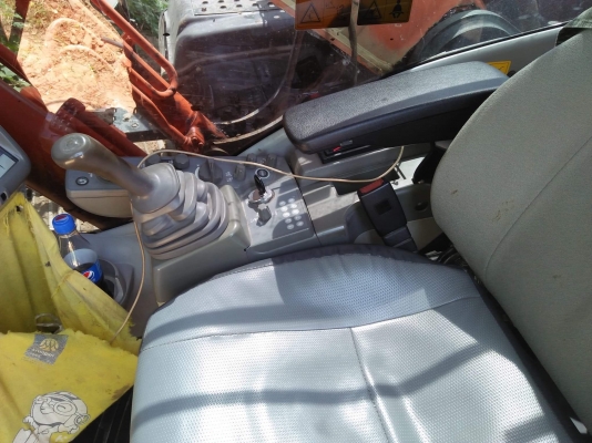 ขายรถแบคโฮ ฮิตตาชิ ZX2005G รถห้าง สภาพใหม่พร้อมใช้งาน ขายรถแบคโฮ ฮิตตาชิ ZX2005G รถห้าง สภาพใหม่พร้อมใช้งาน