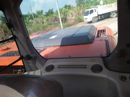 ขายรถแบคโฮ ฮิตตาชิ ZX2005G รถห้าง สภาพใหม่พร้อมใช้งาน ขายรถแบคโฮ ฮิตตาชิ ZX2005G รถห้าง สภาพใหม่พร้อมใช้งาน