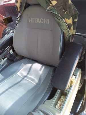 ขายรถแบคโฮ ฮิตตาชิ ZX2005G รถห้าง สภาพใหม่พร้อมใช้งาน ขายรถแบคโฮ ฮิตตาชิ ZX2005G รถห้าง สภาพใหม่พร้อมใช้งาน