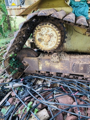 ขาย รถแทรกเตอร์ D4H ขาย รถแทรกเตอร์ D4H