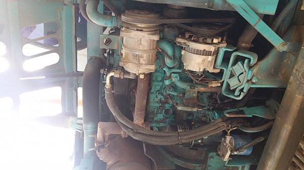 ขาย 530,000 KOBELCO sk 60-5 super ไฟฟ้าครบ เครื่องดี ปั้มแรง เอวแน่น ช่วงล่างเต็ม แอร์หนาว เอกสารอินวอยทร์ รถสวยพร้อมใช้ รถอยู่ นครสวรรค์  090-772-3710 090-772-3708