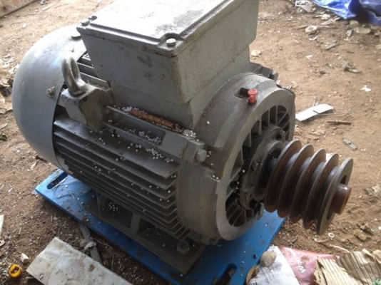 มอเตอร์ 7.5kw 6pole 3P