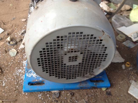 มอเตอร์ 7.5kw 6pole 3P