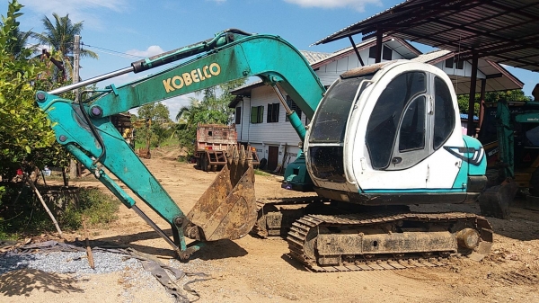 ขาย 530,000 KOBELCO sk 60-5 super ไฟฟ้าครบ เครื่องดี ปั้มแรง เอวแน่น ช่วงล่างเต็ม แอร์หนาว เอกสารอินวอยทร์ รถสวยพร้อมใช้ รถอยู่ นครสวรรค์ 064-191-1112 ขาย 530,000 KOBELCO sk 60-5 super ไฟฟ้าครบ เครื่องดี ปั้มแรง เอวแน่น ช่วงล่างเต็ม แอร์หนาว เอกสารอินวอยทร์ รถสวยพร้อมใช้ รถอยู่ นครสวรรค์ 064-191-1112