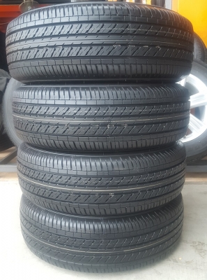 ยางป้ายแดง 215/65/16 ปี 4518 DUNLOP 4 เส้น