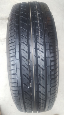 ยางป้ายแดง 215/65/16 ปี 4518 DUNLOP 4 เส้น ยางป้ายแดง 215/65/16 ปี 4518 DUNLOP 4 เส้น