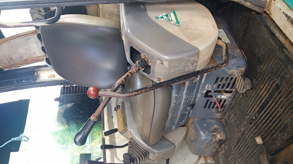 ขาย 425,000  เครื่องดี ปั้มแรง เอวแน่น ช่วงล่างเต็ม แอร์หนาว เอกสารอินวอยทร์ รถสวยพร้อมใช้ รถอยู่ นครสวรรค์  090-772-3710 090-772-3708