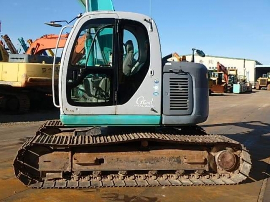มาใหม่จ้า..KOBELCO SK135SR-1E YY03. เก่านอกแท้  สภาพสวย เดิมๆๆ  แทรคใหญ่  พร้อมใช้  โทร 089-3818694 จ๊อย