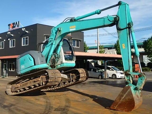 มาใหม่จ้า..KOBELCO SK135SR-1E YY03. เก่านอกแท้  สภาพสวย เดิมๆๆ  แทรคใหญ่  พร้อมใช้  โทร 089-3818694 จ๊อย