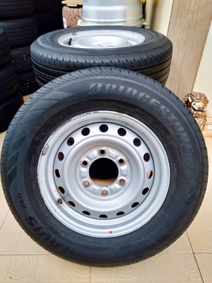 ล้อกระทะอีซูซุ 6รู ขอบ15 พร้อมยางบริดสโตน ดูร่าวิส215/70R15 ปี16 ชุด 4ล้อ