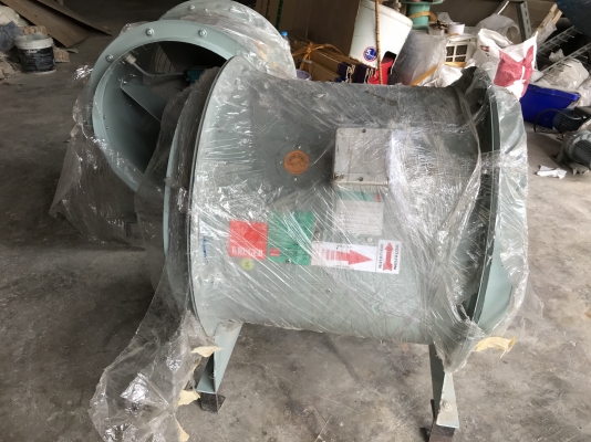 ขายโบลท่อ ดูด-เป่าอากาศ Kruger 1HP. 380V ของใหม่ ไม่เคยใช้งาน รุ่นใบอลูมิเนียม สวยมาก โครงสร้างแข็งแรง พร้อมใช้งาน มี 2ตัว ราคาตัวละ 9,000 บาท