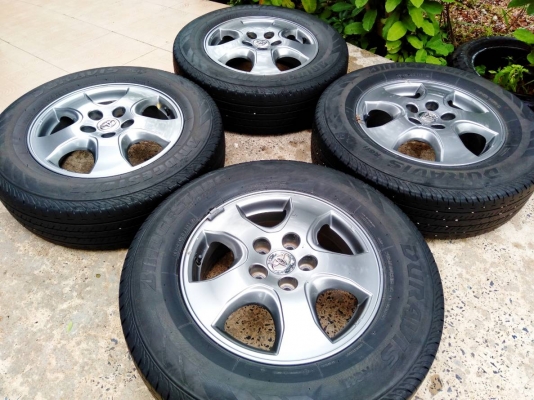 ล้อแม็กวีโก้แชมป์ ขอบ16 5รู114 พร้อมยางบริดสโตน ดูร่าวิส 215/70R6 ปี16 ชุด 4ล้อ ล้อแม็กวีโก้แชมป์ ขอบ16 5รู114 พร้อมยางบริดสโตน ดูร่าวิส 215/70R6 ปี16 ชุด 4ล้อ