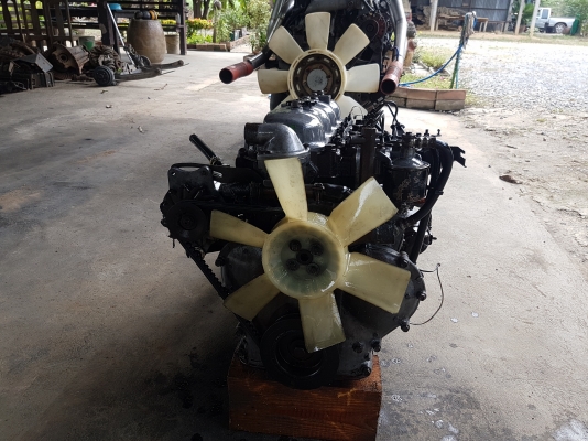 ขายเครื่องพร้อมเกียร์ โตโยต้า 1B เครื่อง6ล้อ ขายเครื่องพร้อมเกียร์ โตโยต้า 1B เครื่อง6ล้อ