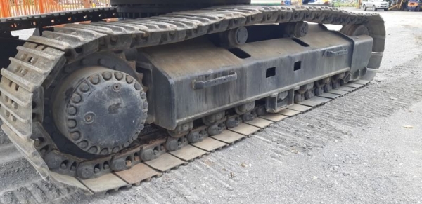 ขาย 1,780,000 CAT 330 D ไฟฟ้าครบ เครื่องดี ปั้มแรง เอวแน่น ช่วงล่างเต็มสวย แอร์หนาว เอกสารอินวอยทร์ รถสวยพร้อมใช้ รถอยู่ ลพบุรี 090-772-3710 090-772-3708