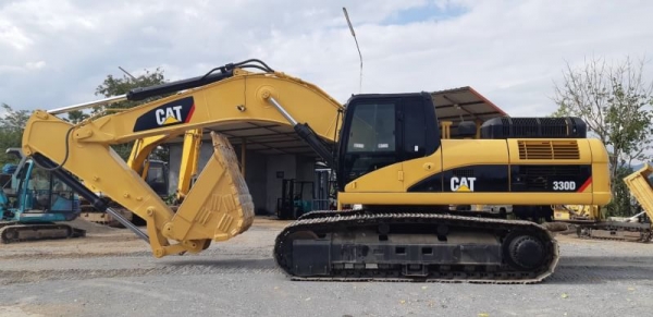 ขาย 1,780,000 CAT 330 D ไฟฟ้าครบ เครื่องดี ปั้มแรง เอวแน่น ช่วงล่างเต็มสวย แอร์หนาว เอกสารอินวอยทร์ รถสวยพร้อมใช้ รถอยู่ ลพบุรี 090-772-3710 090-772-3708
