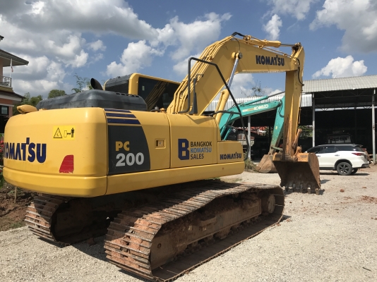 ขาย KOMATSU PC200-8MO รุ่นกล้องหลัง สภาพสวยเดิมๆทั้งคัน 4000 ชั่วโมง(PM7000ชม) สนใจติดต่อ 081-4283210