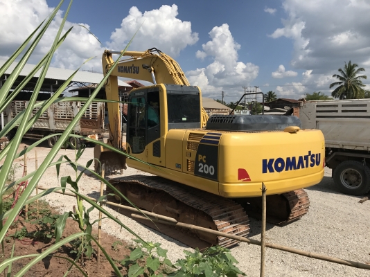 ขาย KOMATSU PC200-8MO รุ่นกล้องหลัง สภาพสวยเดิมๆทั้งคัน 4000 ชั่วโมง(PM7000ชม) สนใจติดต่อ 081-4283210 ขาย KOMATSU PC200-8MO รุ่นกล้องหลัง สภาพสวยเดิมๆทั้งคัน 4000 ชั่วโมง(PM7000ชม) สนใจติดต่อ 081-4283210