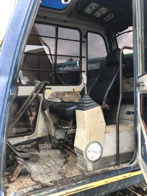 ขาย 700,000 KOBELCO sk 120-3 เครื่องดี ปั้มแรง เอวแน่น โซ่ใหม่ รอนเลอร์ดี บุ้งกี๋ใหม่ ไฟฟ้าตัด เอกสารอินวอยทร์ รถพร้อมใช้งาน รถอยู่ นครสวรรค์ 090-772-3710 090-772-3708