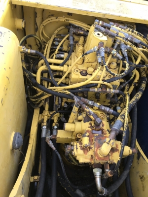 ขาย 700,000 KOBELCO sk 120-3 เครื่องดี ปั้มแรง เอวแน่น โซ่ใหม่ รอนเลอร์ดี บุ้งกี๋ใหม่ ไฟฟ้าตัด เอกสารอินวอยทร์ รถพร้อมใช้งาน รถอยู่ นครสวรรค์ 090-772-3710 090-772-3708