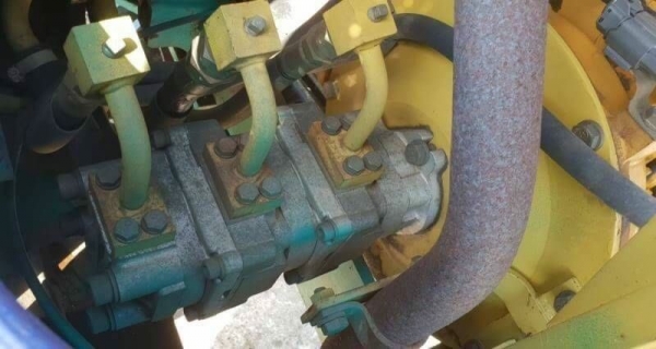 ขายรถขุดเล็ก pc20-7 เก๋งตู้ รถสวย เช็คนอก