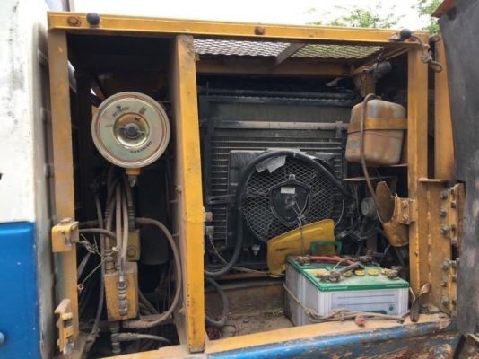 ขายรถขุดpc100-5Z..รถสวยสภาพดี เอกสารอินวอยล์