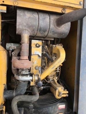 ขายรถขุดpc100-5Z..รถสวยสภาพดี เอกสารอินวอยล์