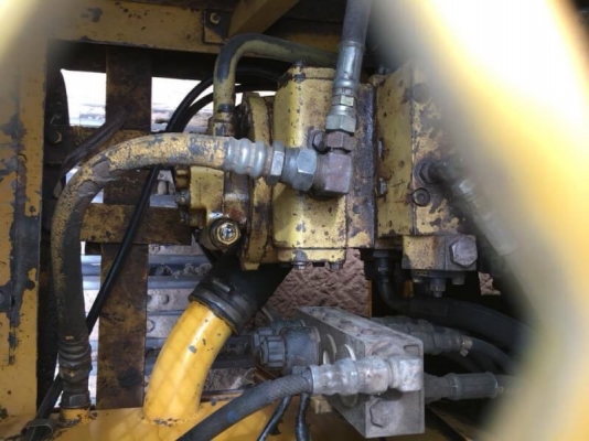 ขายรถขุดpc100-5Z..รถสวยสภาพดี เอกสารอินวอยล์