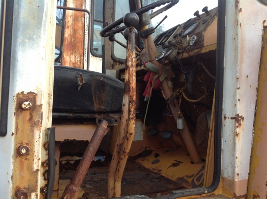 ขายรถตักล้อยาง KOMATSU 510 กรองเดี่ยว ขายรถตักล้อยาง KOMATSU 510 กรองเดี่ยว