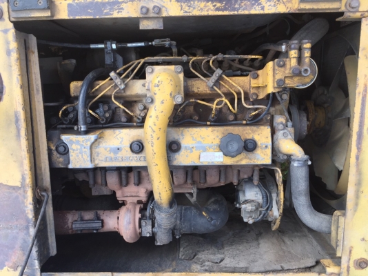 ขาย 495,000 Komatsu PC200 รุ่น 5 ครับ พร้อมระบบไลท์หัวแย๊ค ไฟฟ้าตัด เครื่องดี ปั้มแรง ช่วงล่างดี โซ่หนา เครื่องดี เอกสารแจ้งจำหน่าย รถสวยพร้อมใช้งาน รถอยู่ ระยอง 090-772-3710 090-772-3708