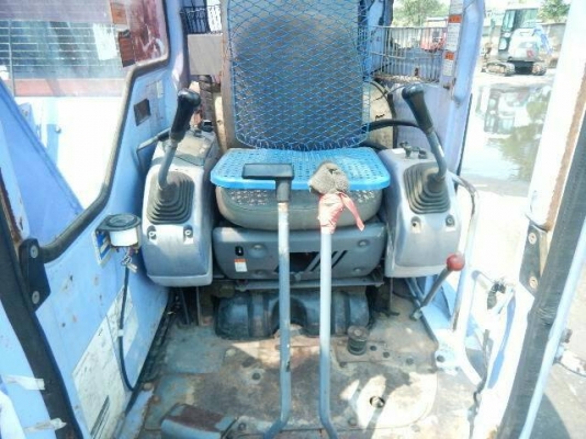 ขาย KOMATSU PC75uu-3