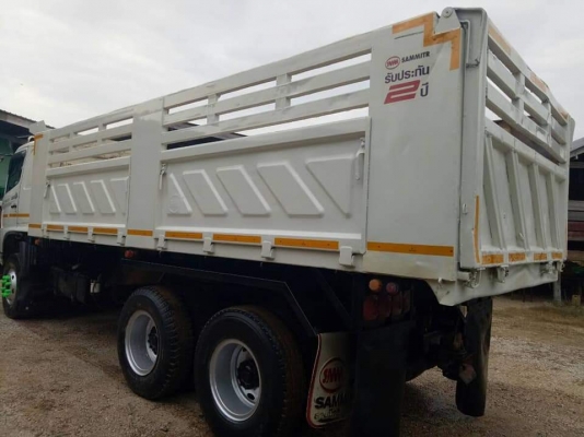 ขาย320แม่เดี่ยวปี49ดั๊มสามมิตร ขาย320แม่เดี่ยวปี49ดั๊มสามมิตร