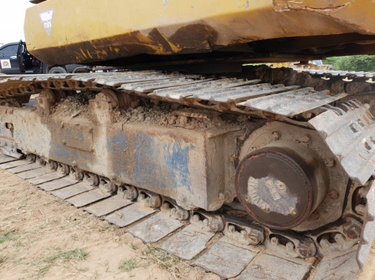 ขายรถแมคโฮ KOMATSU PC40-6 ราคา.195,000 รถสวย พร้อมใช้งาน มูมฮาร์มยาวพิเศษ สวย ระบบการทำงานใช้ได้สมบูรณ์ เครื่อง ปั้ม แรง สนใจรถสวยๆราคาถูกๆโทร.081-3531946 ต่อ.บางนา &amp; ID-LINE รถอยู่ จ.บุรีรัมย์