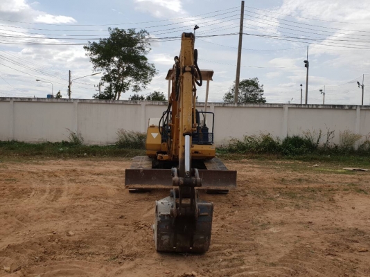 ขายรถแมคโฮ KOMATSU PC40-6 ราคา.195,000 รถสวย พร้อมใช้งาน มูมฮาร์มยาวพิเศษ สวย ระบบการทำงานใช้ได้สมบูรณ์ เครื่อง ปั้ม แรง สนใจรถสวยๆราคาถูกๆโทร.081-3531946 ต่อ.บางนา &amp; ID-LINE รถอยู่ จ.บุรีรัมย์