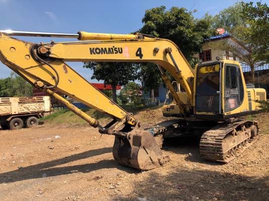 ขายรถแบคโฮ KOMATSU PC200-6 ราคา.650,000 ไฟฟ้าครบ เอวมีขยับนิดหน่อย มูมฮาร์มสวย แผ่นขนด 60 เครื่อง ปั้มแรง แอร์เย็น รถพร้อมใช้ สนใจนัดดูรถได้ที่ 081-3531946 ต่อ.บางนา &amp; ID-LINE รถใช้งานที่ จ.สิงบุรี