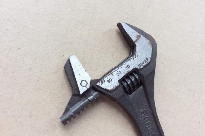 ขายประแจเลื่อนรุ่นสลับปากได้ BAHCO 10 " MADE IN SWEDEN.เก่าเก็บ ขายประแจเลื่อนรุ่นสลับปากได้ BAHCO 10 " MADE IN SWEDEN.เก่าเก็บ