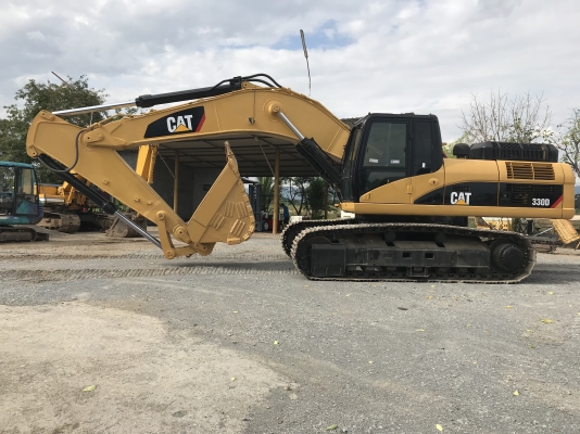 ขาย 1,780,000 CAT 330 D ไฟฟ้าครบ เครื่องดี ปั้มแรง เอวแน่น ช่วงล่างเต็มสวย แอร์หนาว เอกสารอินวอยทร์ รถสวยพร้อมใช้ รถอยู่ ลพบุรี 092-595-6777 061-446-2662 ญิ๋งยุ
