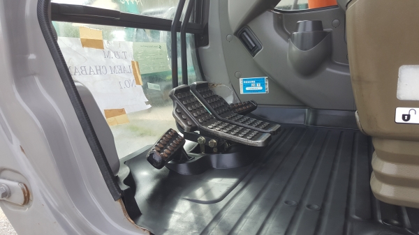 ขายฮิตาชิZX120 รถญี่ปุ่นนำเข้าบูมยาว12เมตร